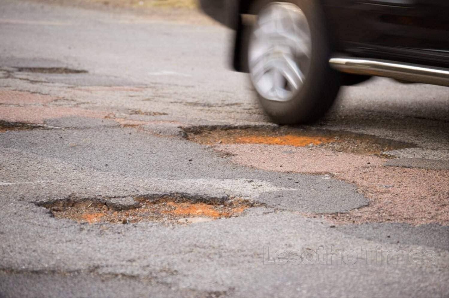 Medical doctor steps in to rescue Ha Abia’s crumbling roads
