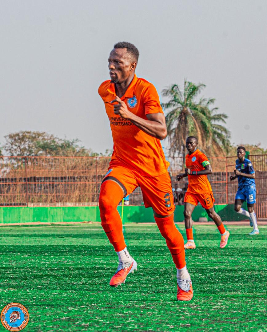 Medina Utd Go Top of GFF Division One