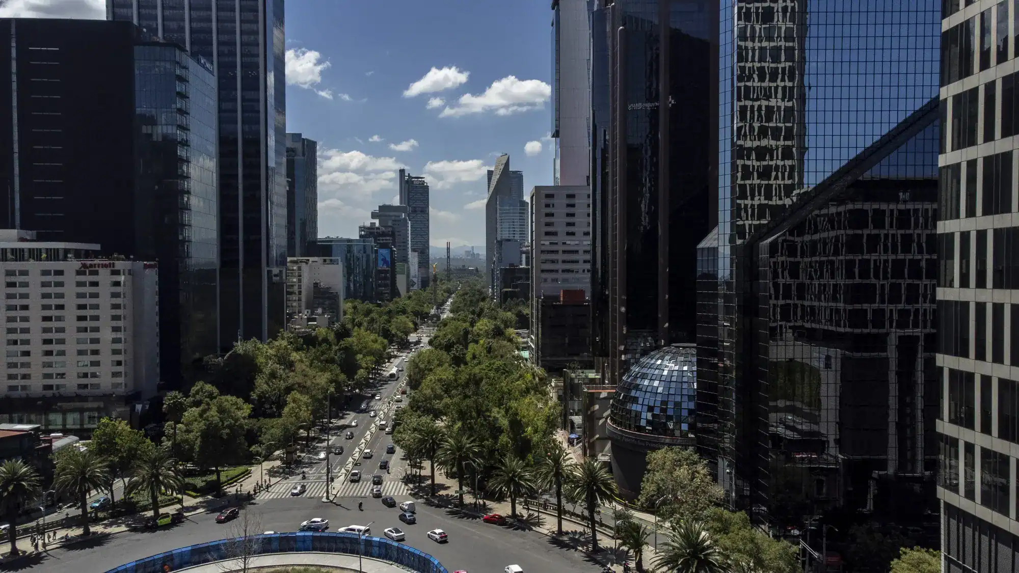 Moody's Cuts Mexico to Baa3, Last Rung of Investment Grade
