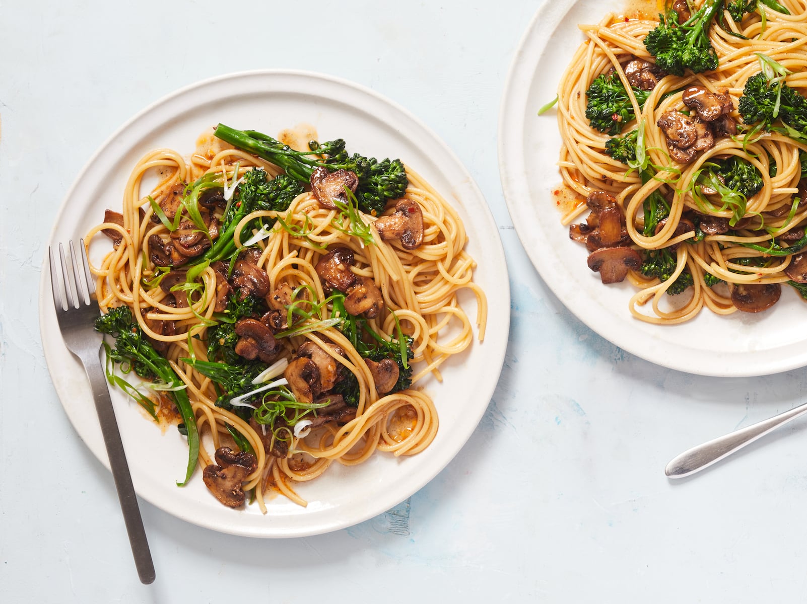 Mushroom pasta stir-fry