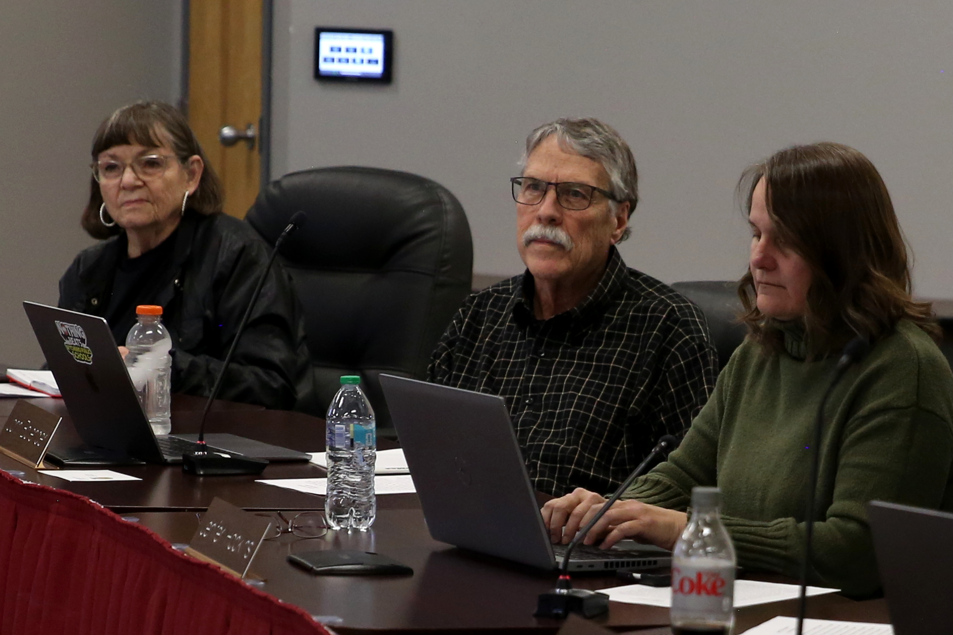 NCSD1 trustees approve pair of contracts, accept $100K donation