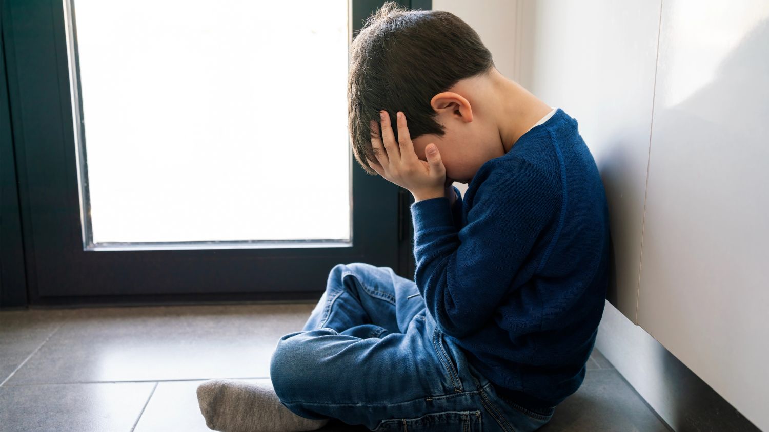 New campaign urges Dutch adults to spot child abuse sooner