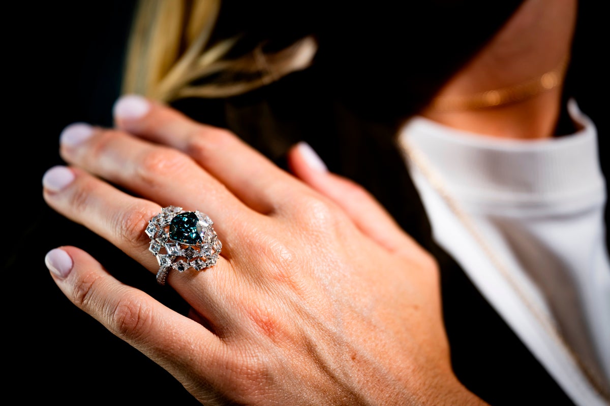 'Ocean Dream' blue-green diamond sells for more than $17 million at Christie's auction in Geneva