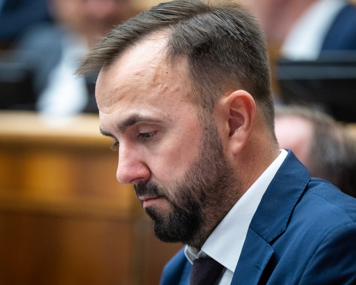 PS to Propose Scrapping Transaction Tax Again, Calling It 'Nonsense'