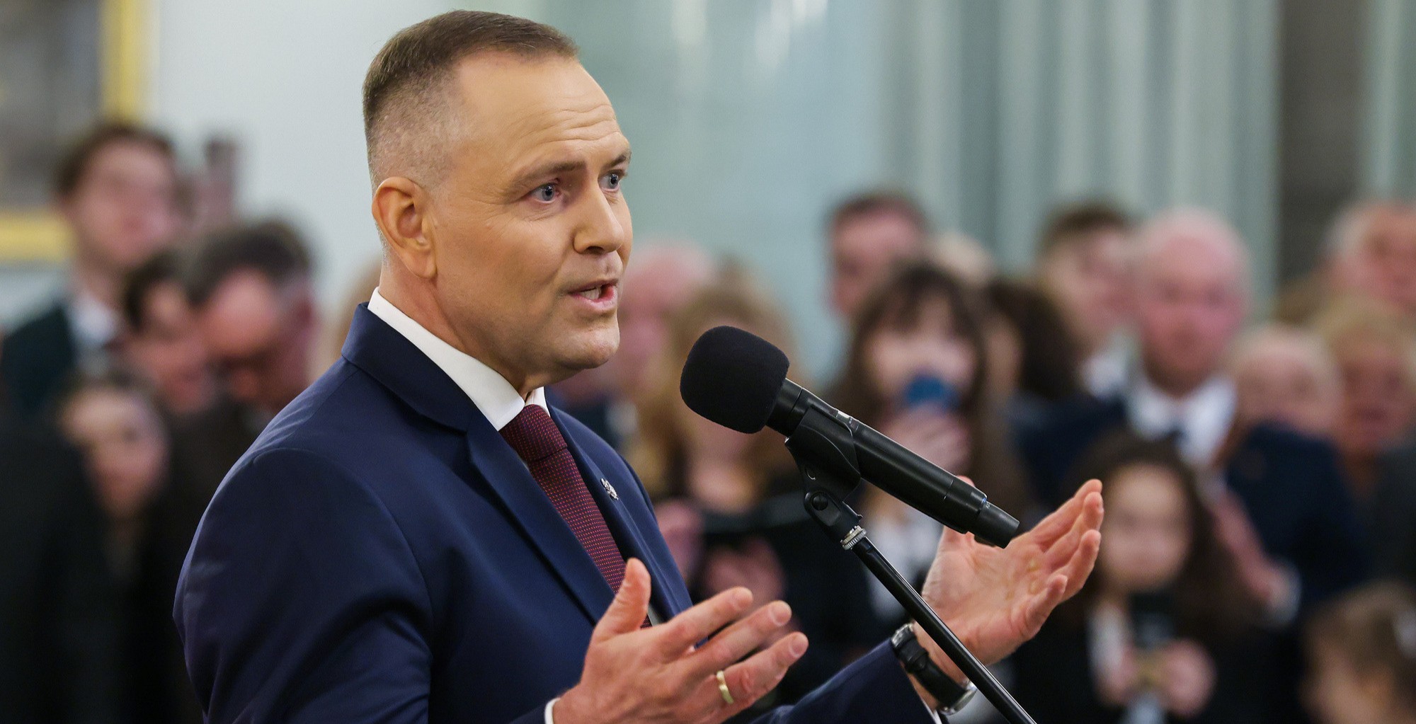 Polish president vetoes bill allowing divorces without court proceedings