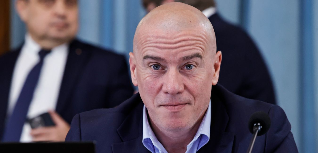 Romania’s Culture Minister of Hungarian Origin: “I Fuck the Romanian State’s Interest, I Am Hungarian”