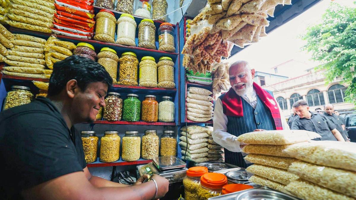 Security stepped up at Jhalmuri stall which PM visited during WB election campaign