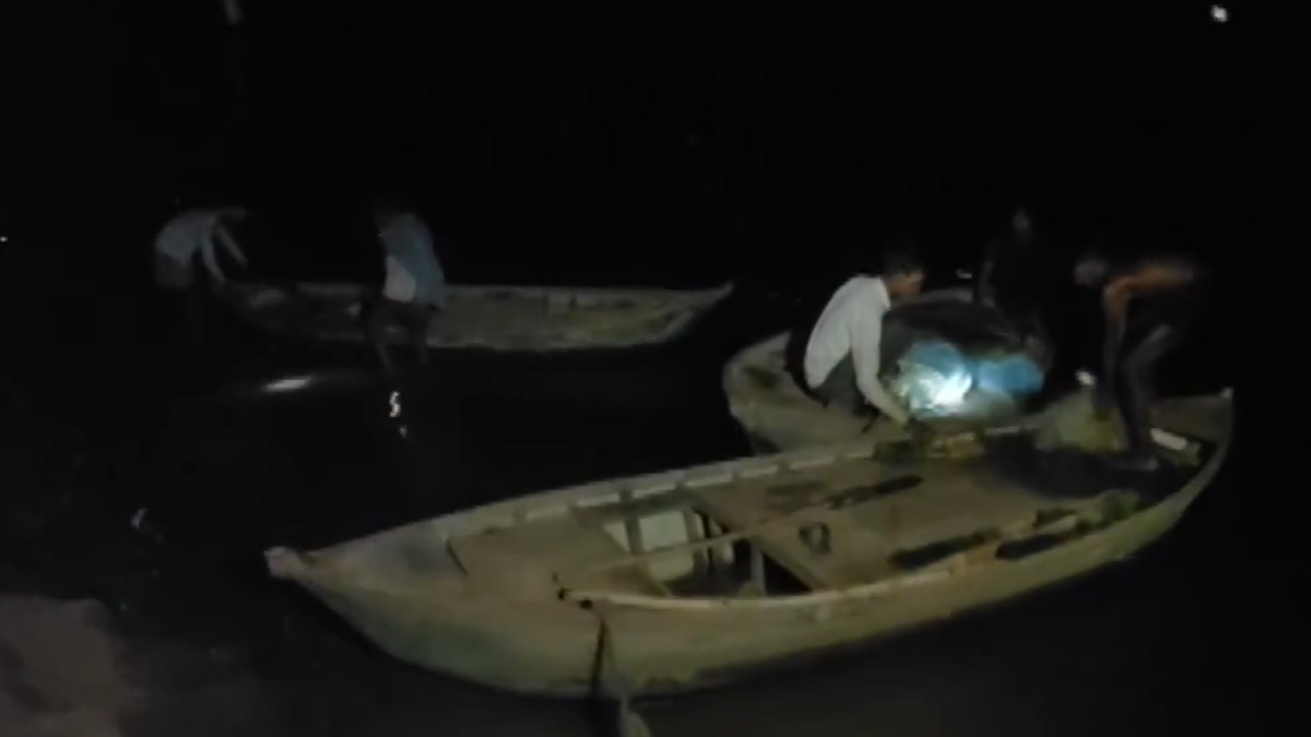 Six missing after boat capsizes in Yamuna in U.P.’s Hamirpur; search underway