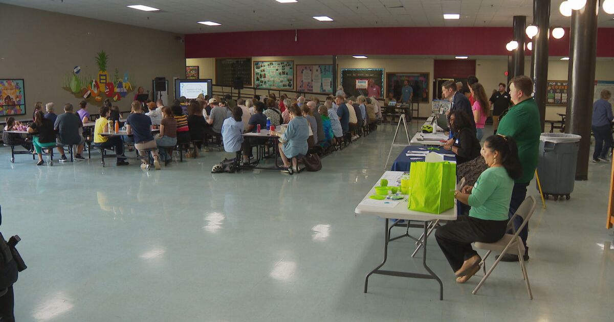 South Nashville neighbors unite to reimagine Nolensville Road's future