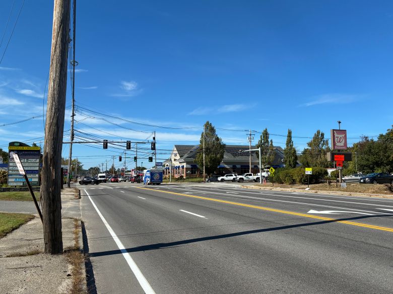 Stoplight outage in North Windham causing traffic issues