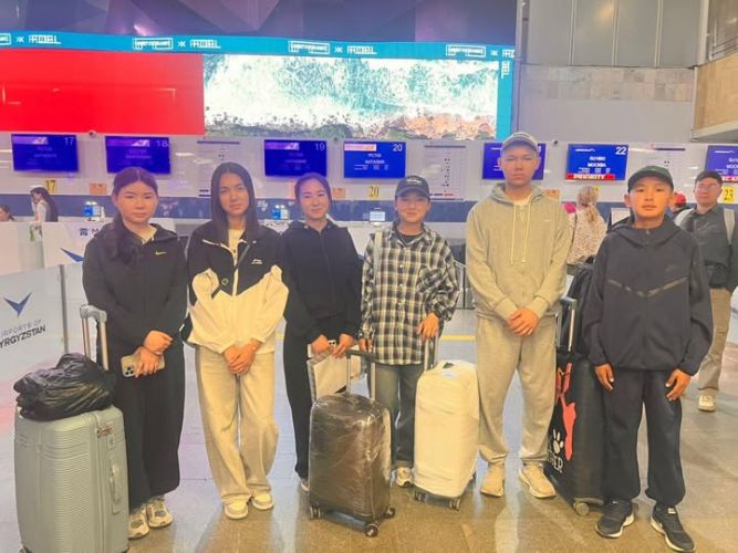 Students from Naryn region to rest at Artek International Center -