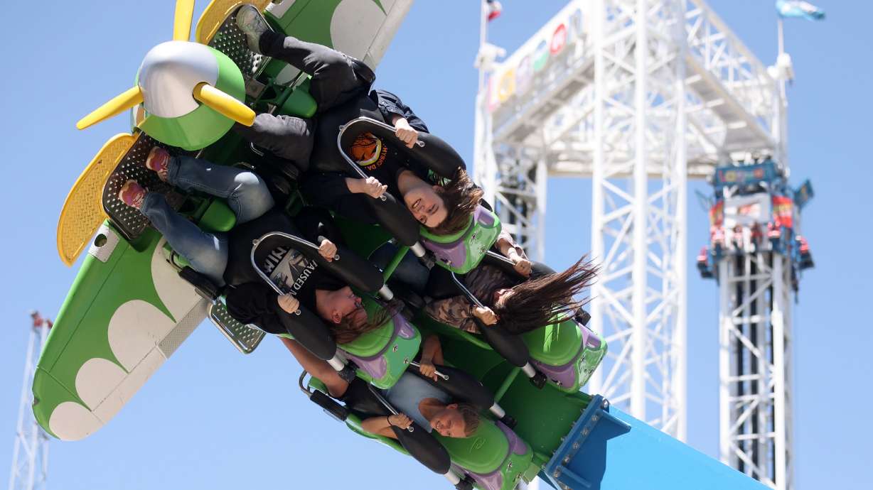 Summer, sunshine and science: Physics Day at Lagoon