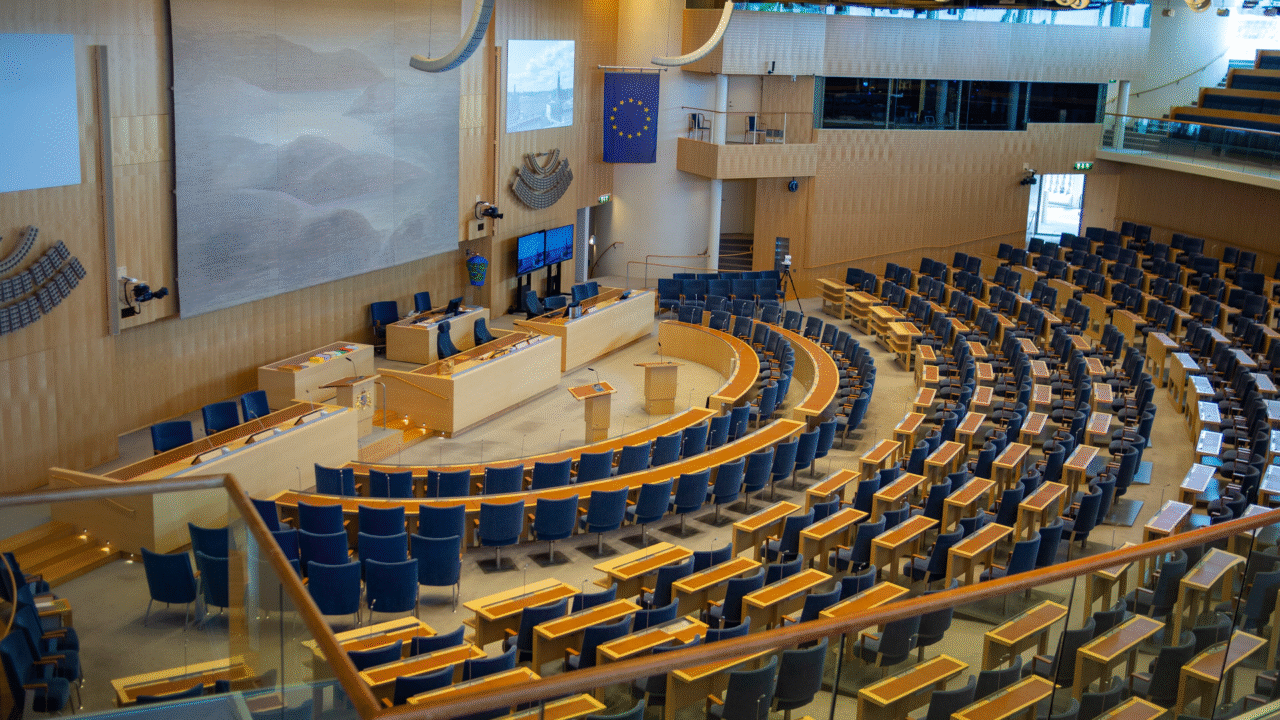 Sweden to make citizenship requirements significantly stricter