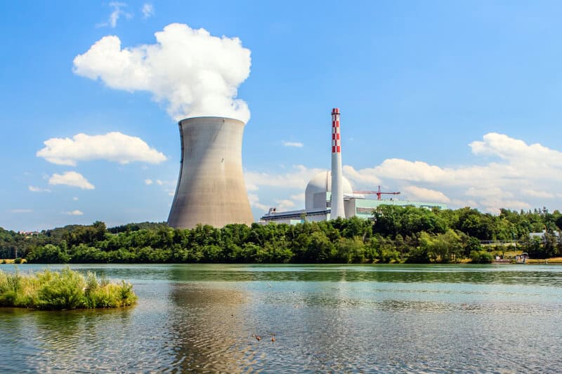 Swiss nuclear plants could run for a further 80 years