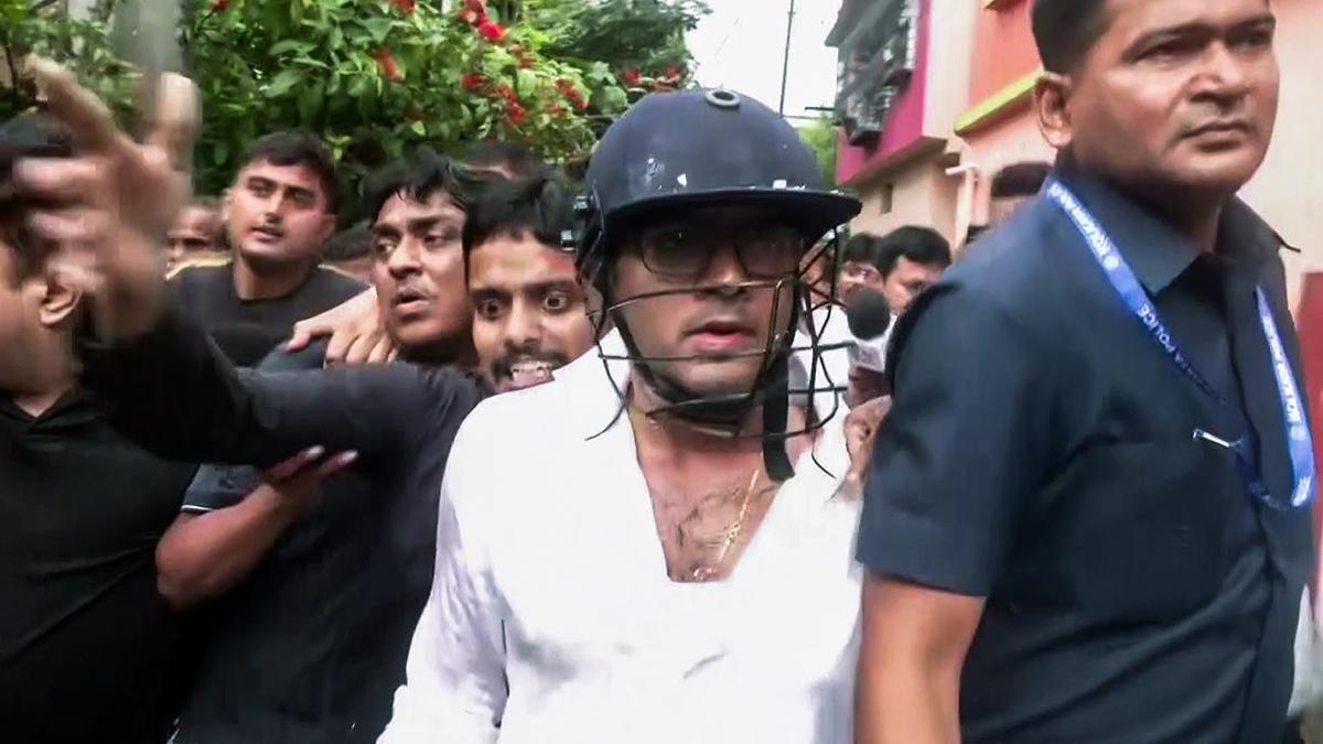 TMC general secretary Abhishek Banerjee attacked in Bengal’s Sonarpur