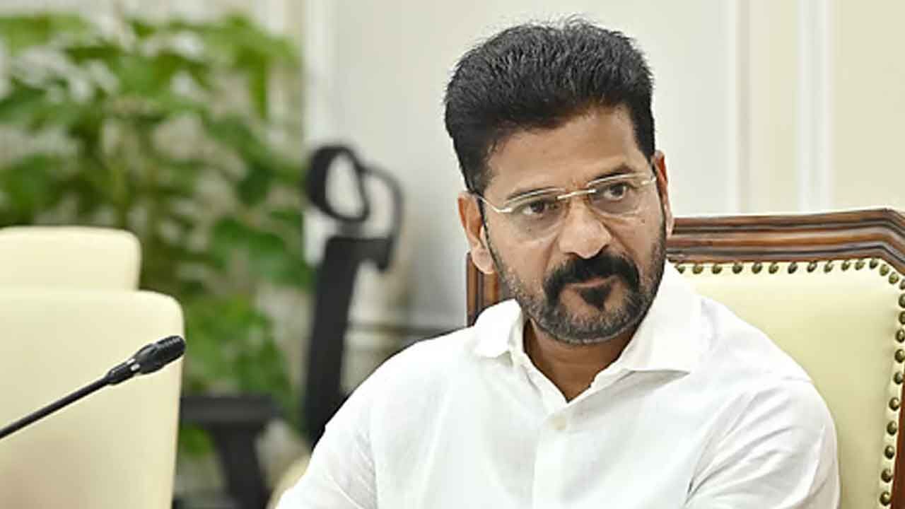 Telangana CM Revanth Reddy Flags Off Major Development Work at Yadagirigutta