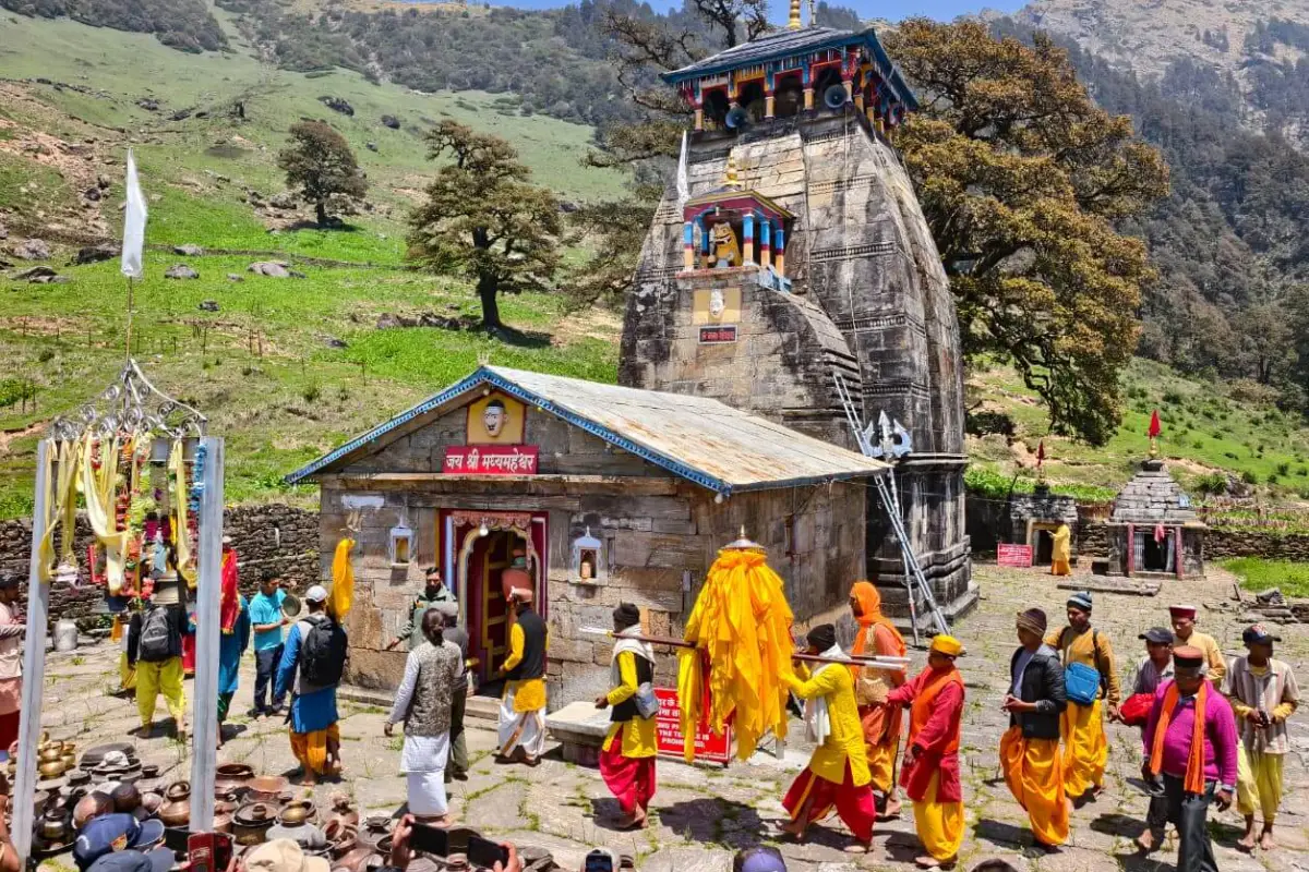 The doors of Madmaheshwar were opened for the devotees