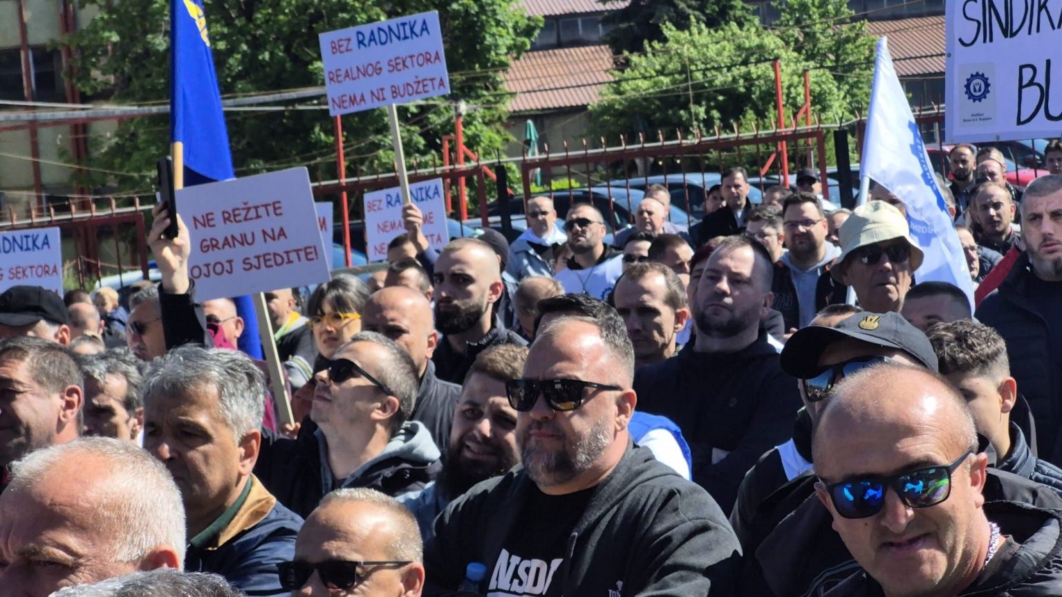 Thousands protest in Zenica, the Fight for the Steelworks is a Matter of the Industry's Survival