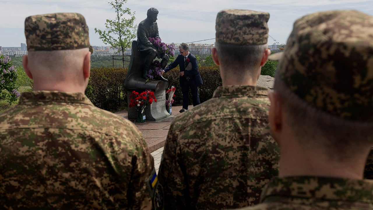 Trump announces 3-day ceasefire in Russia-Ukraine war - Indianapolis News | Indiana Weather | Indiana Traffic