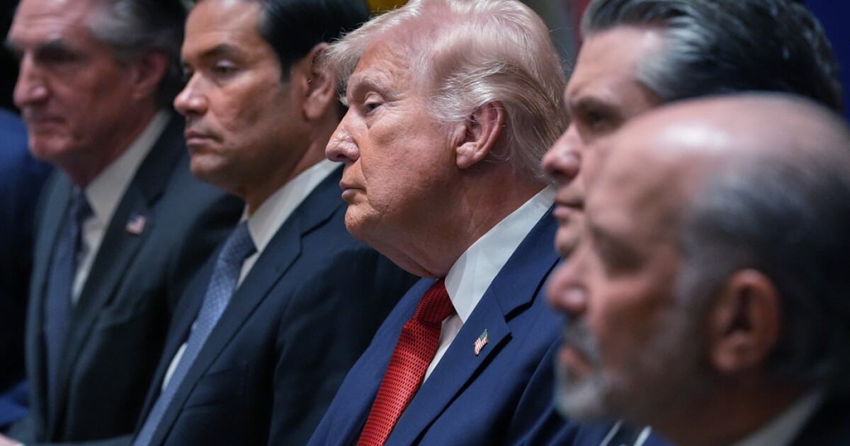Trump cabinet meets as fragile Iran peace talks reach critical stage
