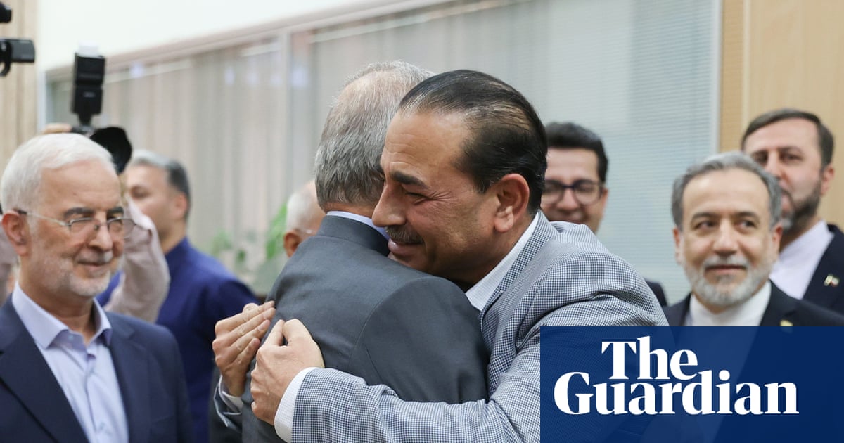 Trump says peace deal with Iran largely reached with strait of Hormuz to open | US-Israel war on Iran