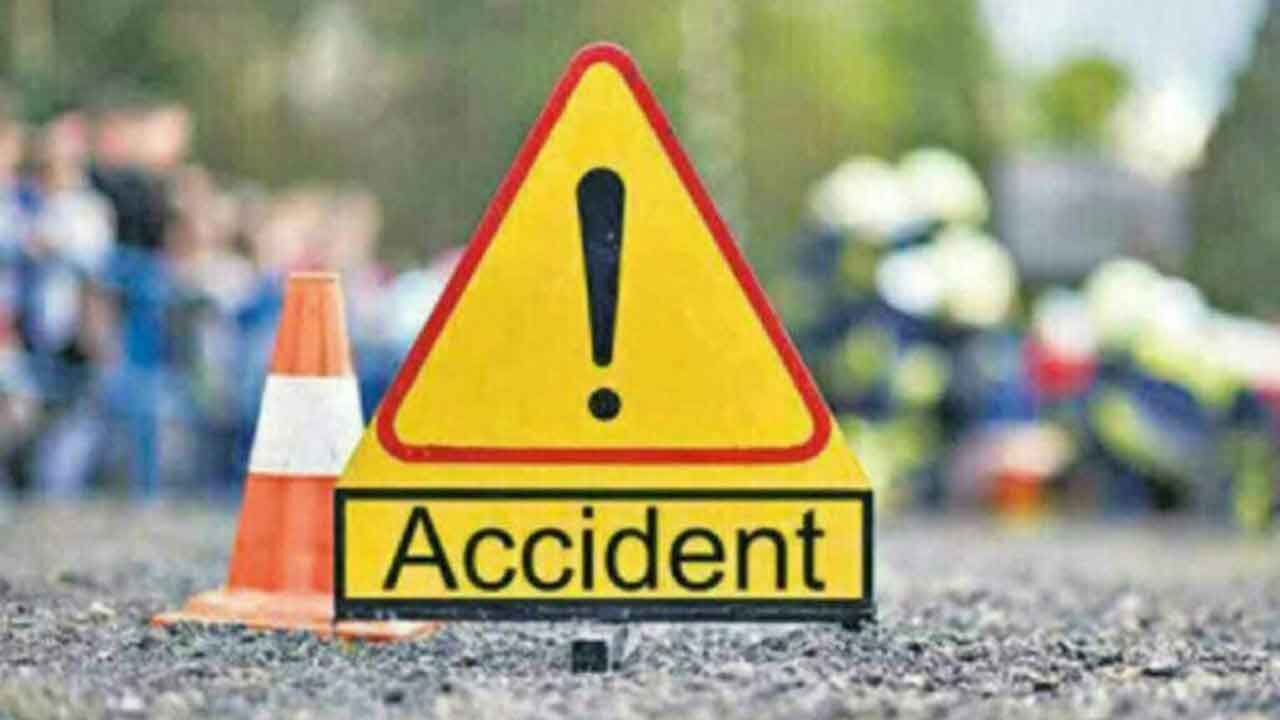 Two Killed in Nacharam Road Accident
