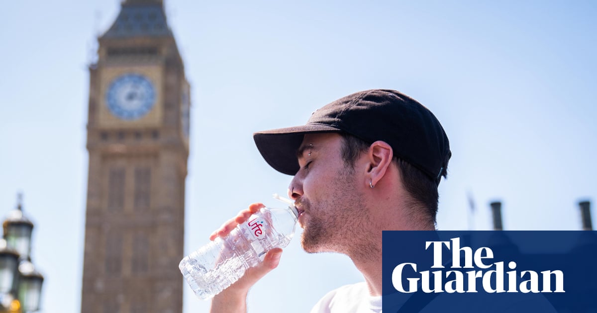 UK experiences ‘tropical night’ after hottest ever May day | UK weather