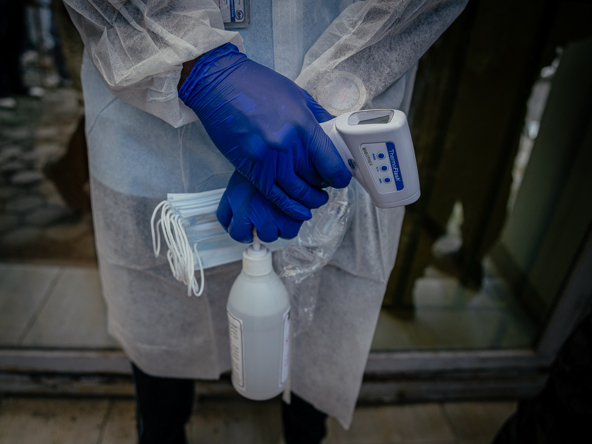 US authorities say missionary who contracted Ebola en route to Germany | Ebola News