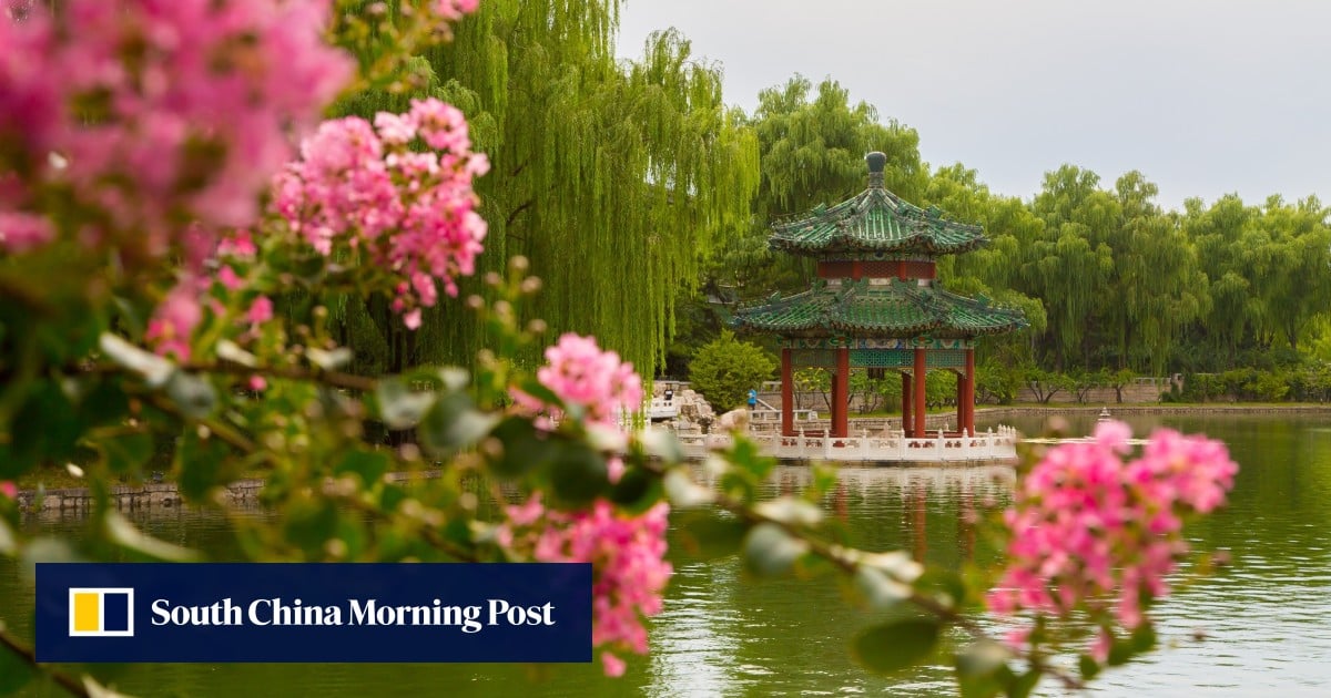 What is the political weight of Diaoyutai guesthouse where Putin is staying?