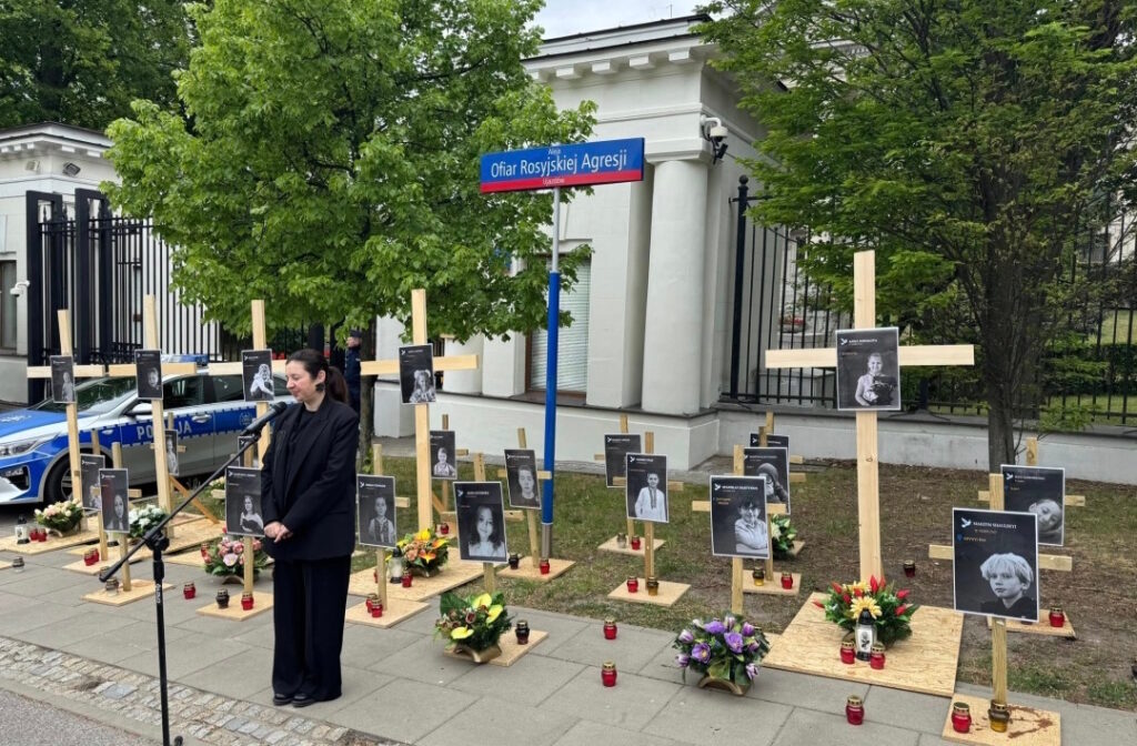 While Russia held its 9 May parade, Warsaw activists placed crosses and photos of killed Ukrainian children outside Russian Embassy