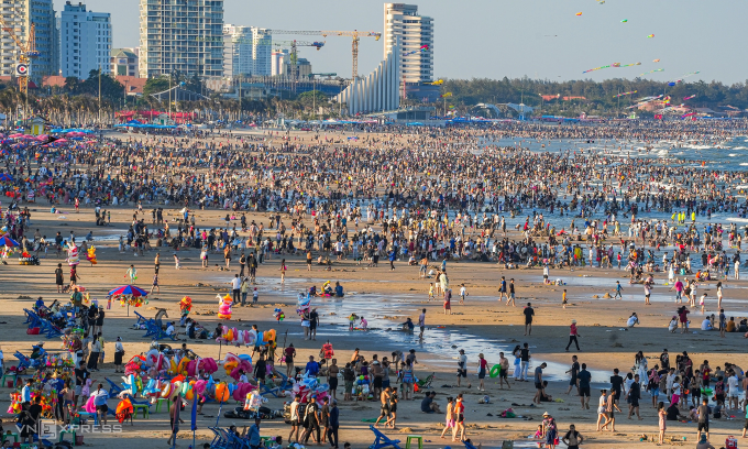Why tourist price gouging rears its head every peak season
