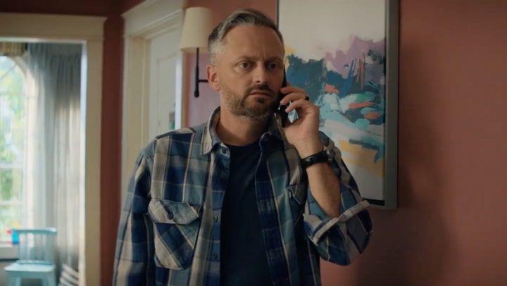 ‘Breadwinner’ a lackluster showcase for comedian Bargatze