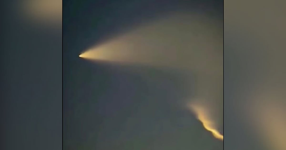 ‘Missile’-shaped flash of light seen in Cox’s Bazar sky