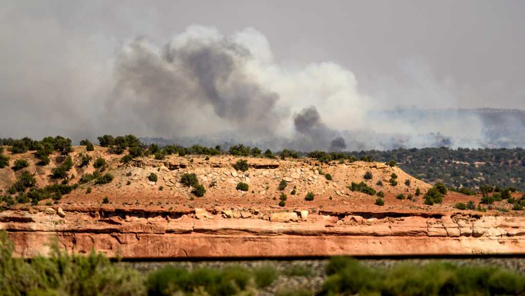 3 firefighters killed in Colorado