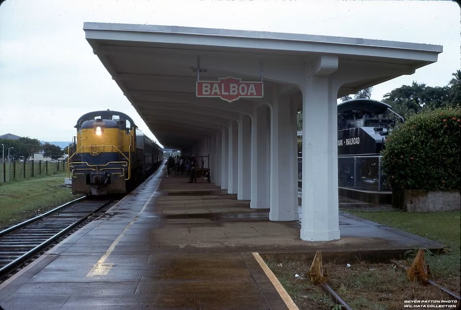 A Century of Railway History Facing the Threat of Demolition: Balboa Station