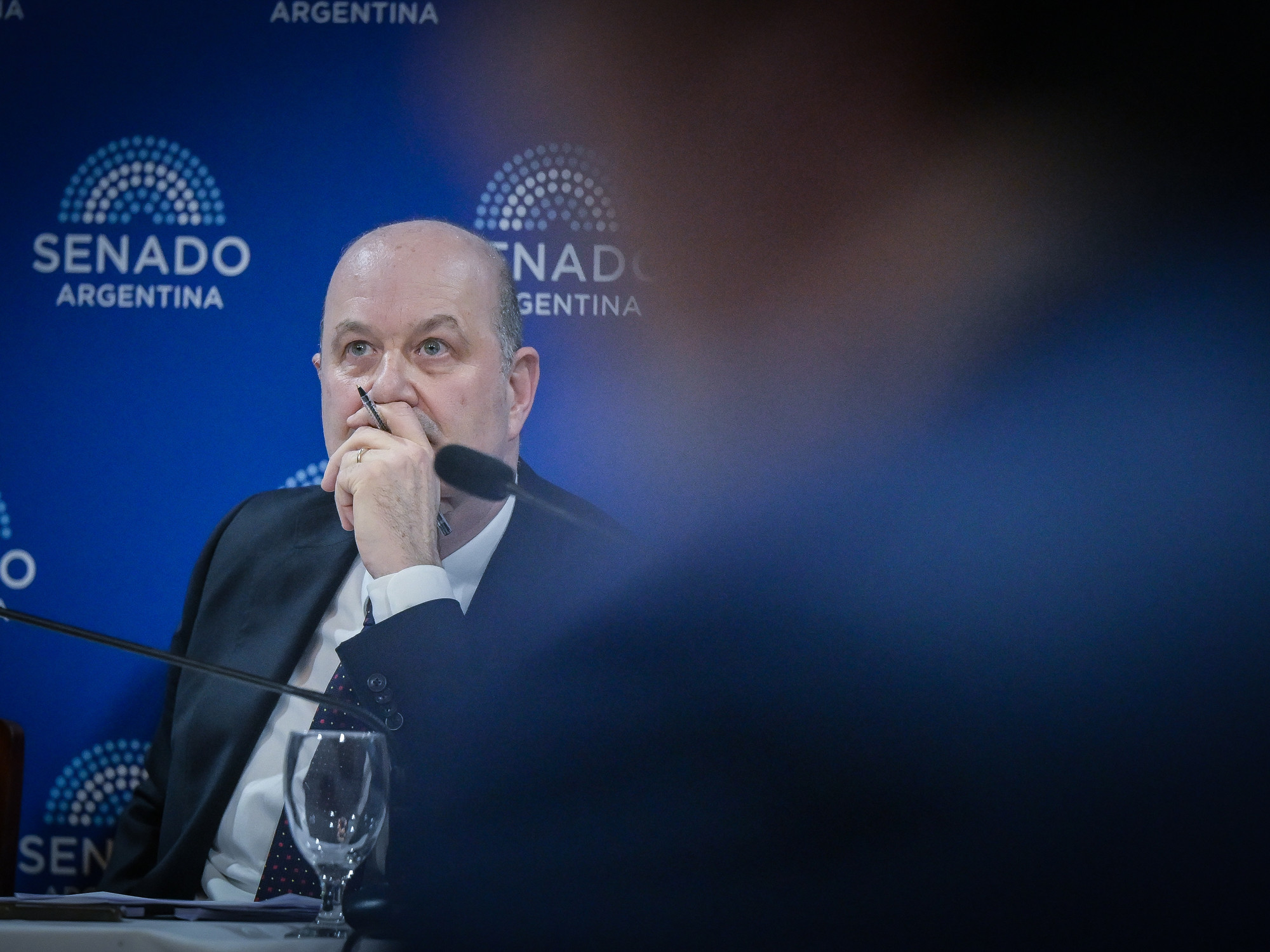 "Ahorrar en dólares va a ser mal negocio"