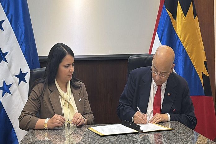 Antigua - Barbuda and Honduras establish diplomatic relations