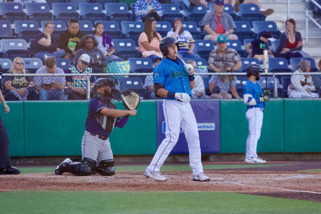 AquaSox infielder Carter Dorighi takes a deep breath between pitches in Everett’s 11-4 loss to the Hillsboro Hops at Everett Memorial Stadium on June 18, 2026. (Joe Pohoryles / The Herald)