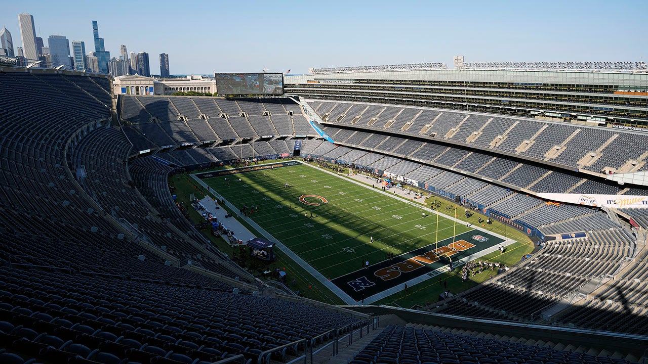 Bears' move to Indiana not certain despite Illinois legislative fumble - Indianapolis News | Indiana Weather | Indiana Traffic