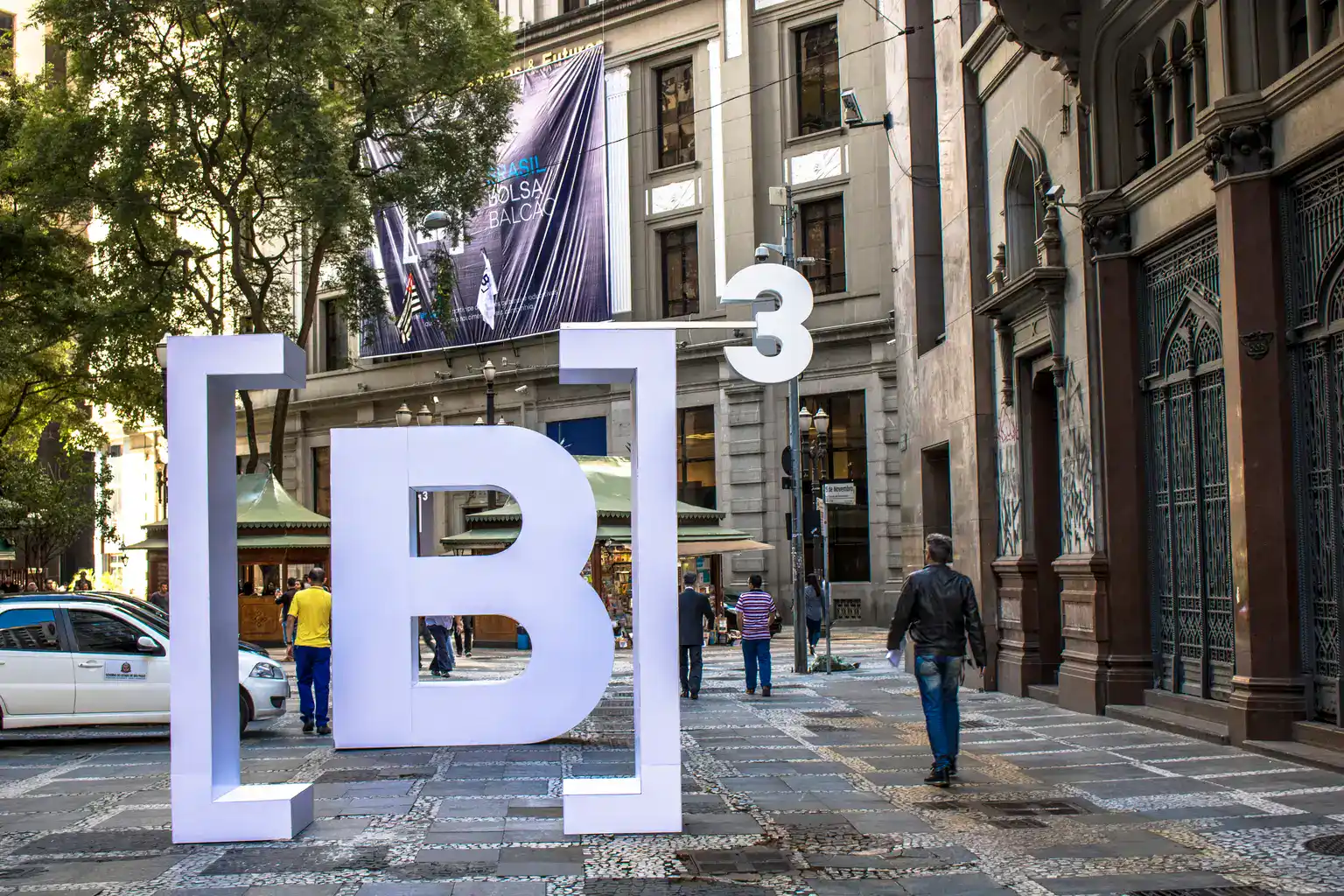 Brazil's Stock Market Extends Its Slide to Oversold
