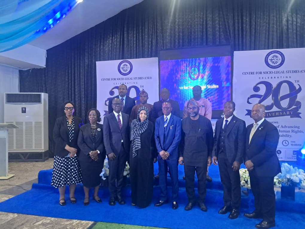 Centre honours journalists at 20th anniversary event