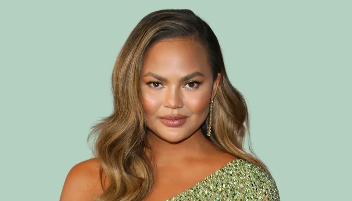 Chrissy Teigen shares painful update after losing beloved family member