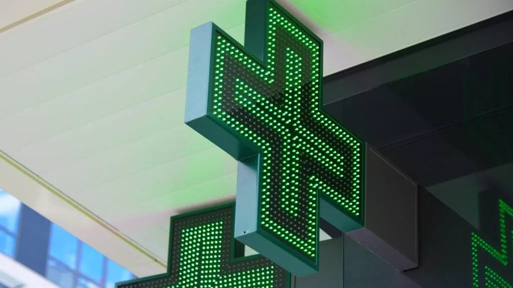 Cyprus on-duty pharmacies Thursday 25 June 2026: full list by district