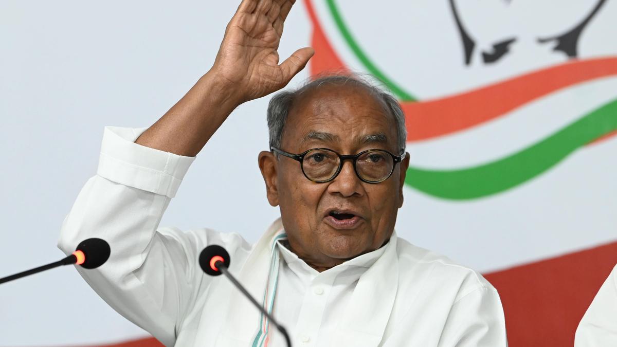 Digvijaya Singh urges Centre to defer CBSE three-language policy for Class IX