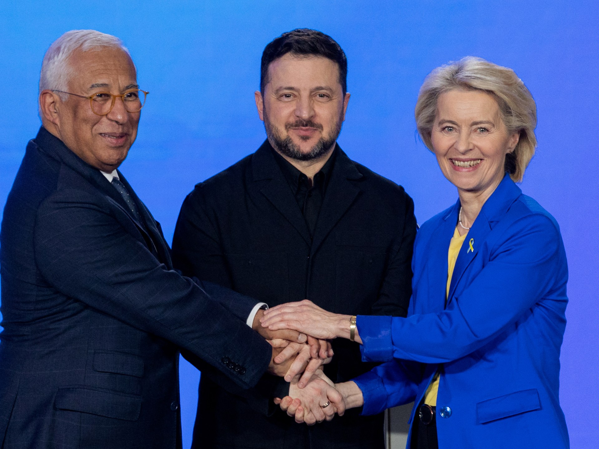 EU agrees launch of accession process for Ukraine and Moldova | European Union News