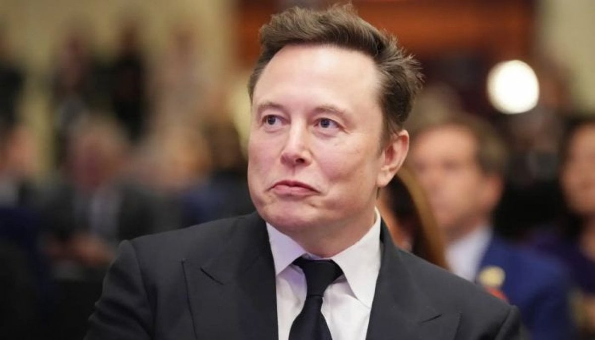 Elon Musk accused of lying about secret government UFO program