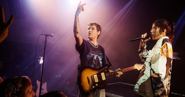 French alternative pop duo Ojos to tour four Vietnamese cities next week