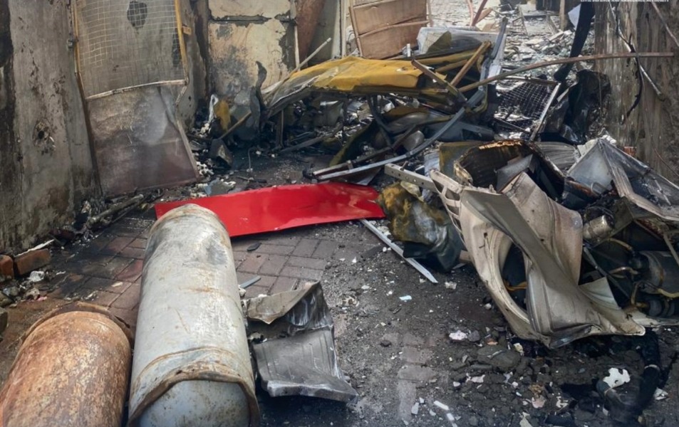 Gas cylinder explosion injures two in Oman restaurant fire