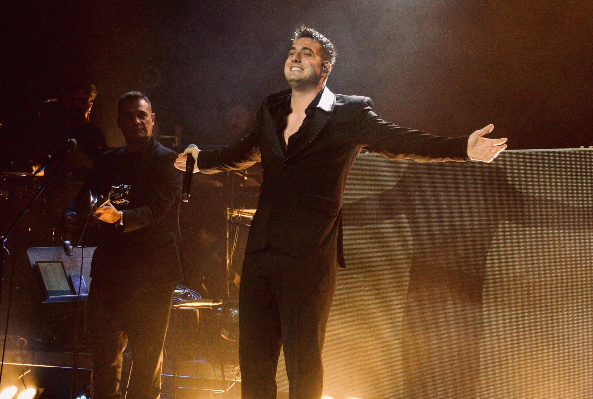 Giorgos Kakosaios draws sold-out crowds in Melbourne during Australian tour