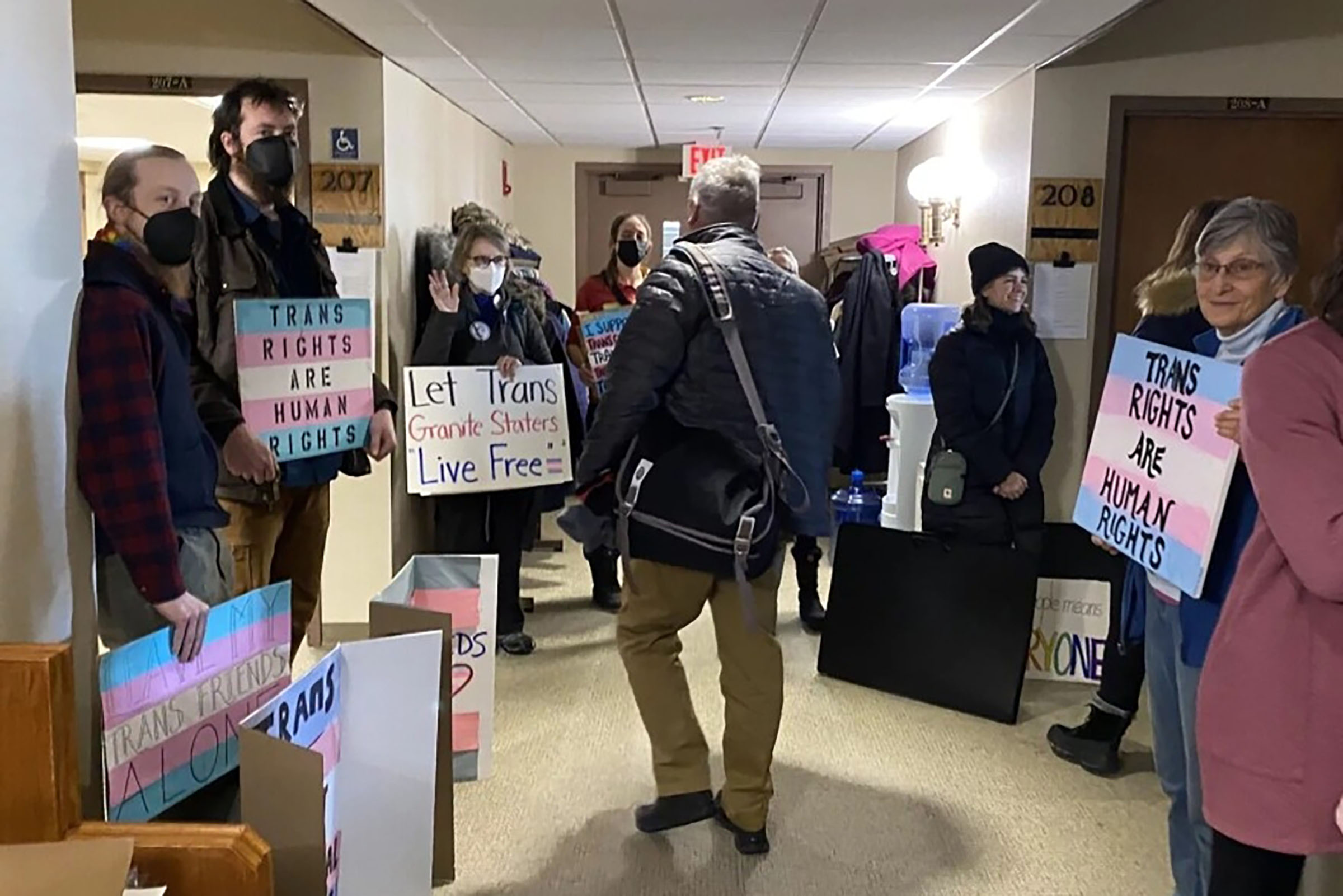 Gov. Ayotte vetoes bill restricting transgender rights